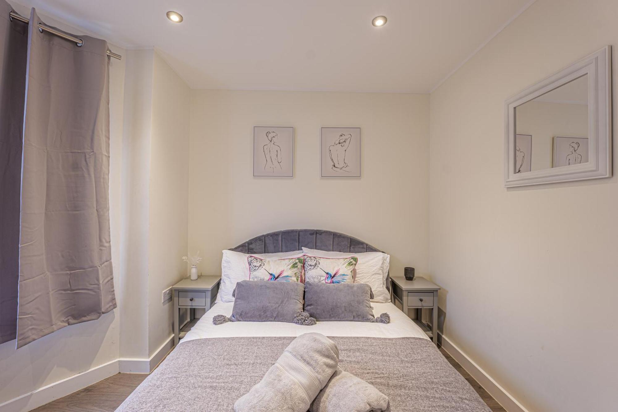 West Residence بروملي المظهر الخارجي الصورة